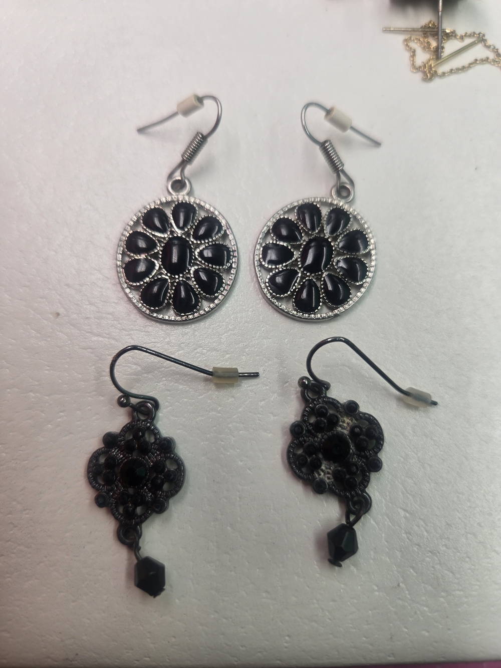 Black Floral Drop Earrings Set - Unbranded